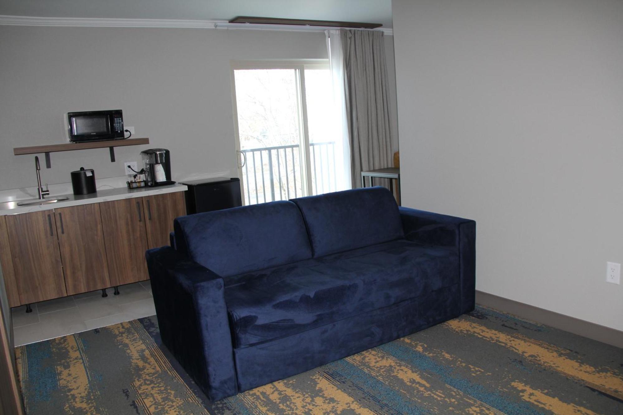 Hotel La Quinta & By Wyndham Downtown